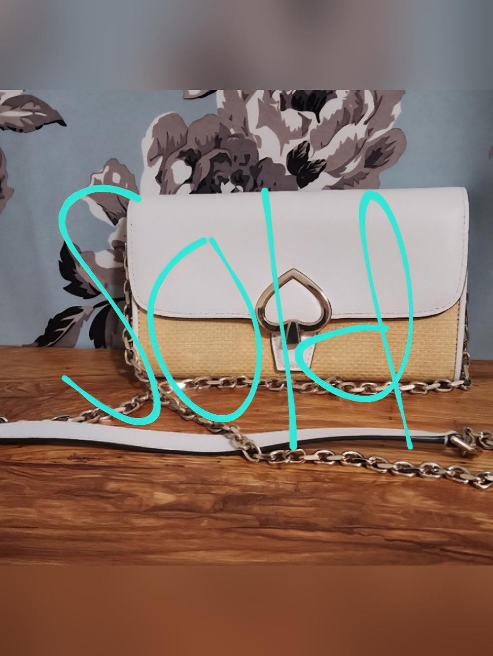 Kate Spade Small straw cluch bag